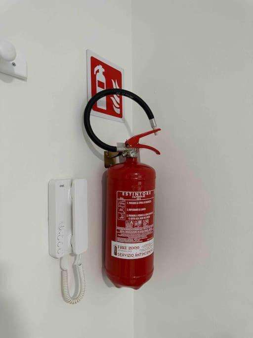 רומא Appartamento Luminoso Domus Eur מראה חיצוני תמונה